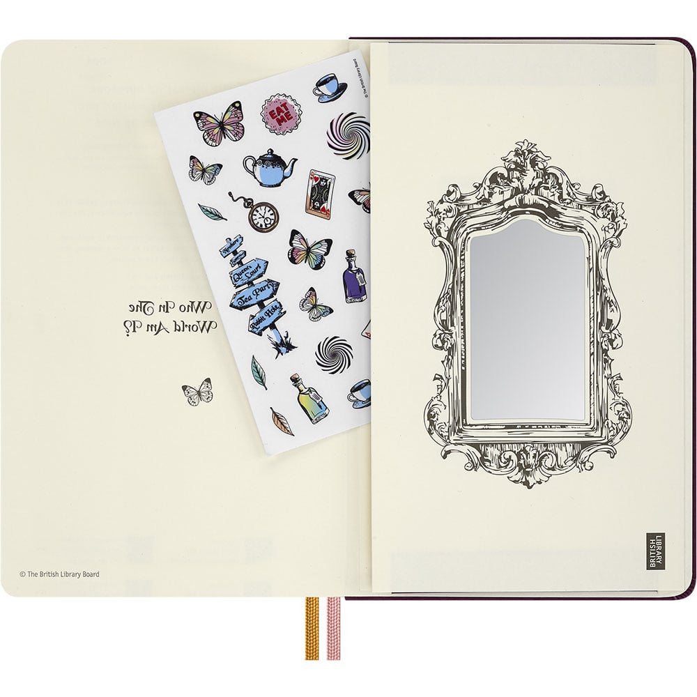 Hjertenes Dronning – Ulinjert – Moleskine notatbok (Alice i Eventyrland)