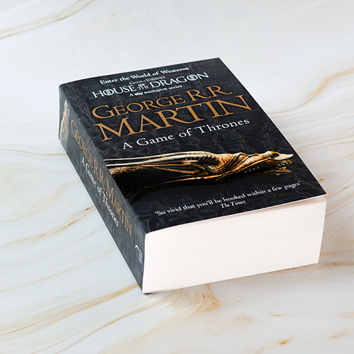 A Game of Thrones (Bok 1)