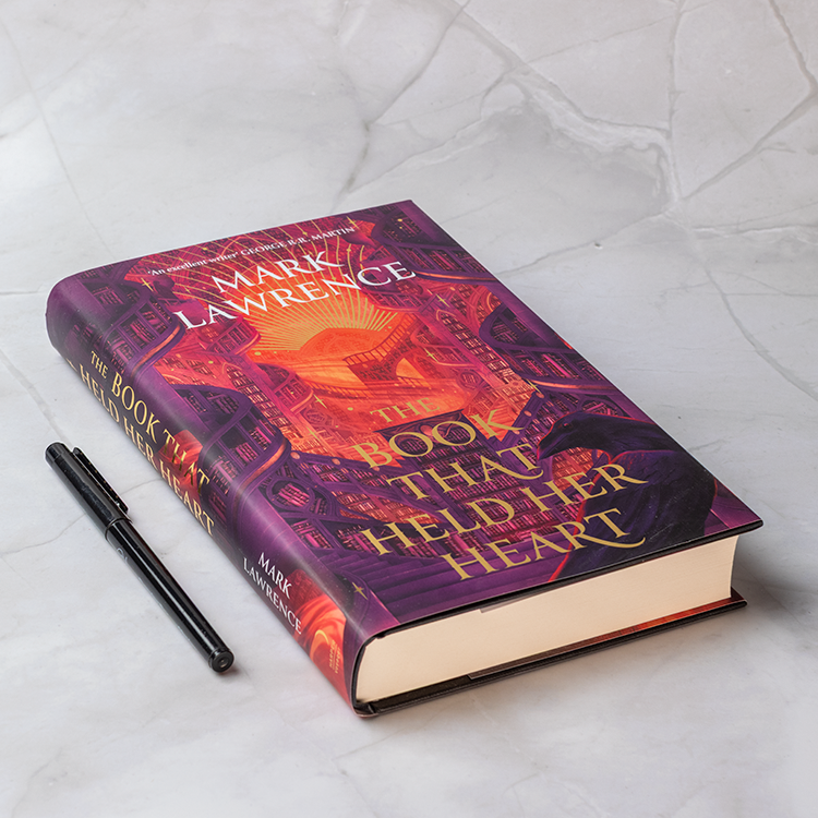 Book That Held Her Heart (Innbundet)