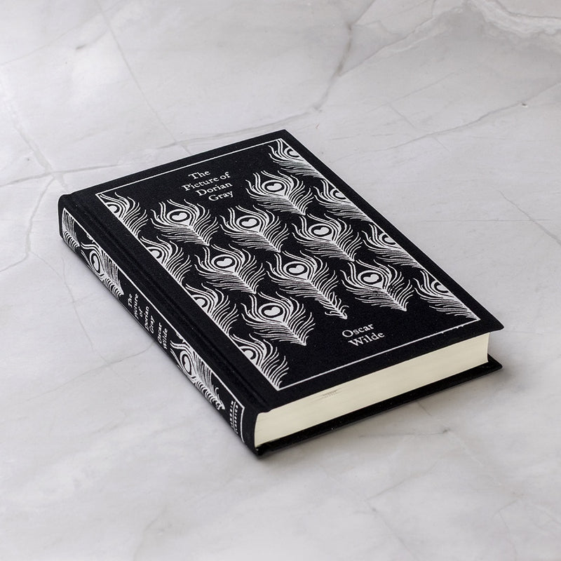 The Picture of Dorian Gray - Clothbound Classics