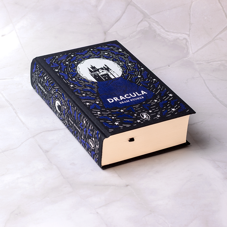 Dracula - Puffin Clothbound Classics