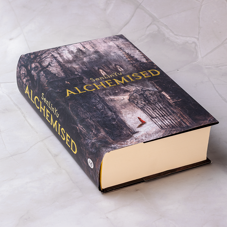 Alchemised (Innbundet)