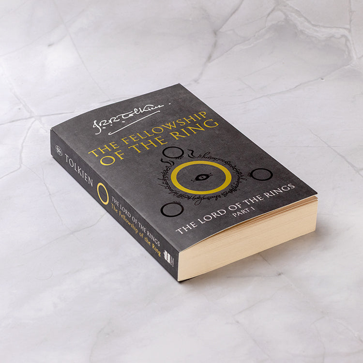 The Fellowship of the Ring (Bok 1)