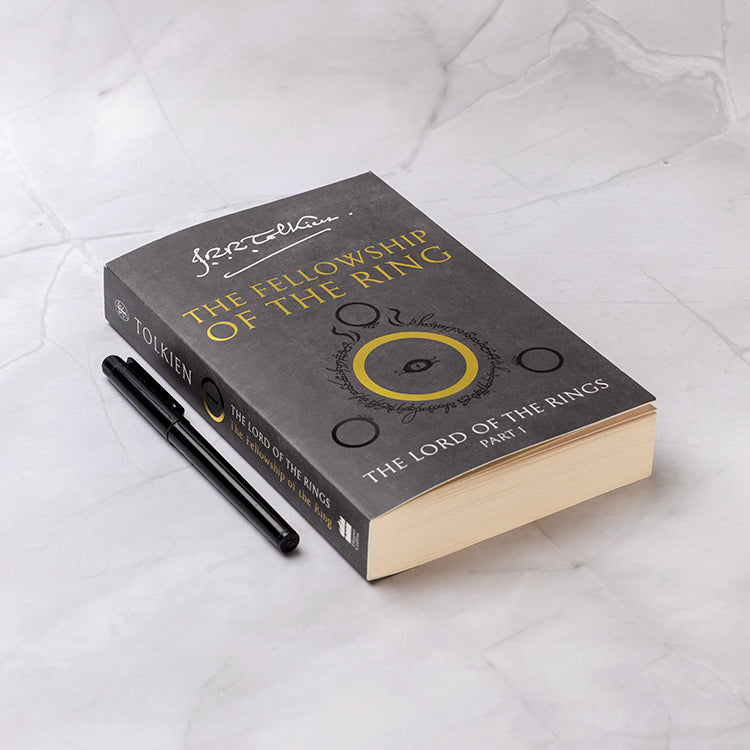 The Fellowship of the Ring (Bok 1)