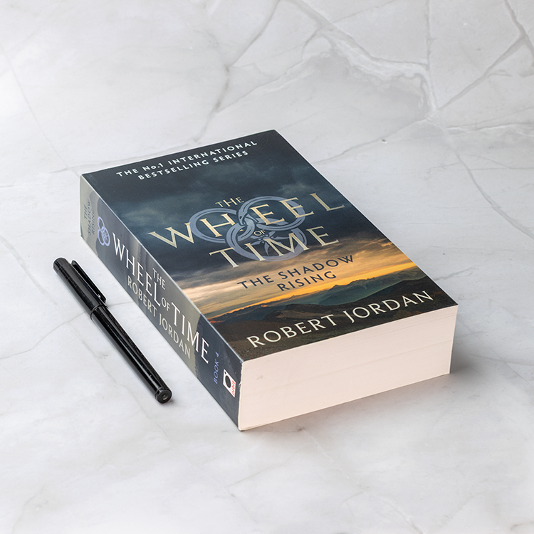 The Shadow Rising (Bok 4 fra The Wheel of Time)