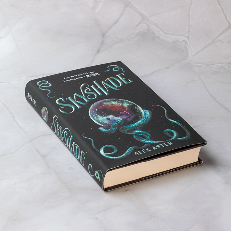 Skyshade (The Lightlark Saga bok 3)