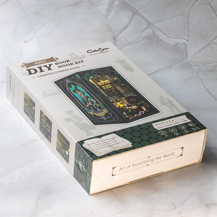 Darkness Common Room - Book nook byggesett