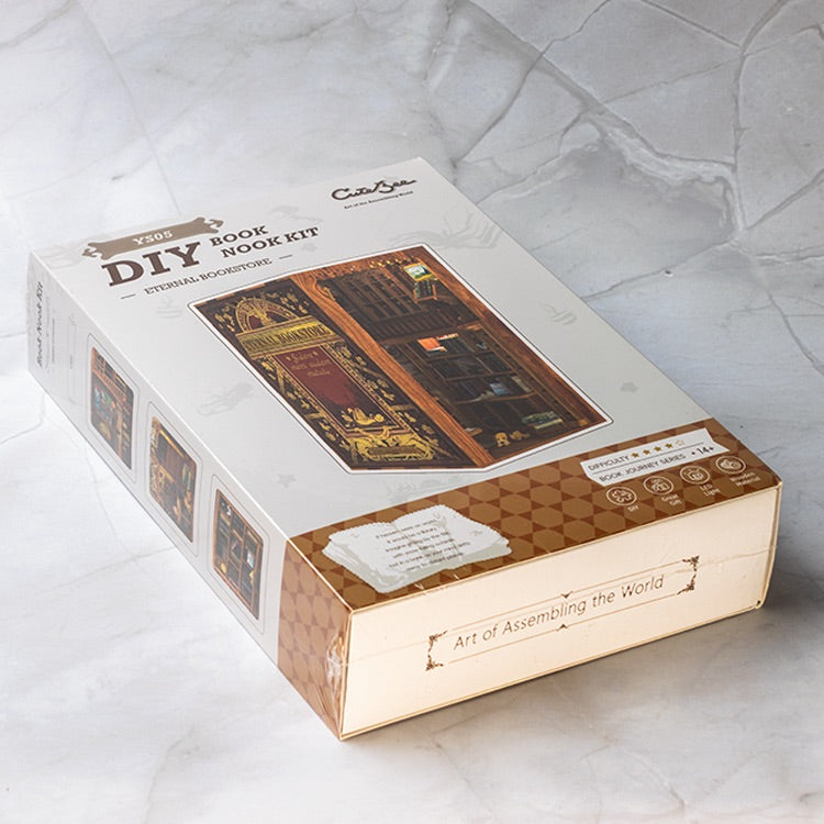 Eternal Bookstore - Book nook byggesett