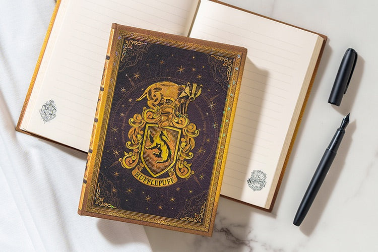 Hufflepuff - Midi Paperblanks notatbok