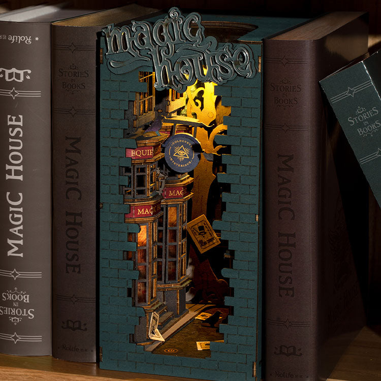 Magic House – Rolife book nook