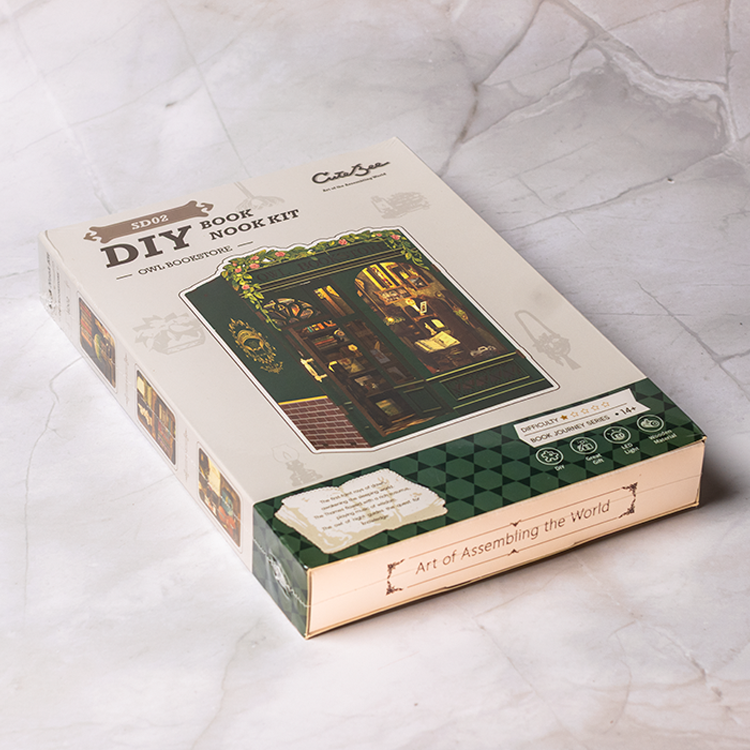 Owl Bookstore - Book nook byggesett