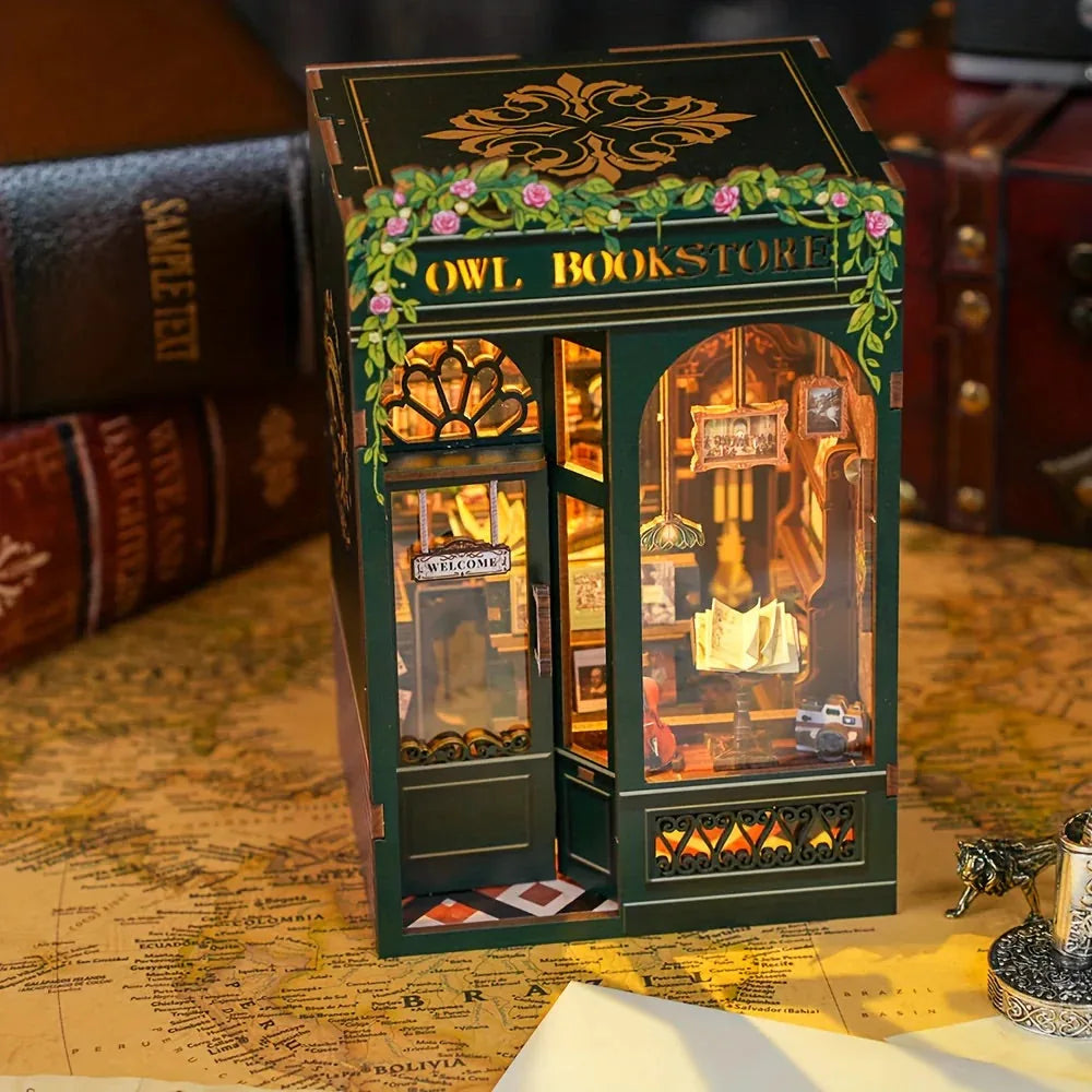 Owl Bookstore - Book nook byggesett – bilde 5