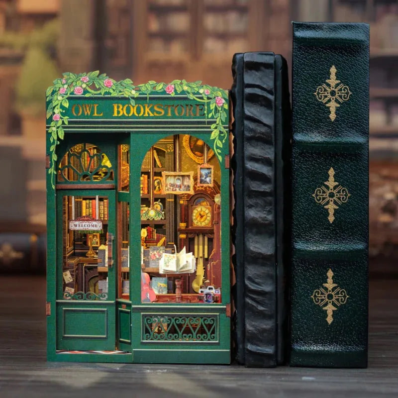 Owl Bookstore - Book nook byggesett – Book Nook