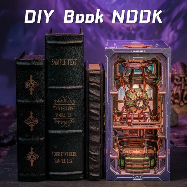 The Eye of Old Good - Book nook byggesett – bilde 11