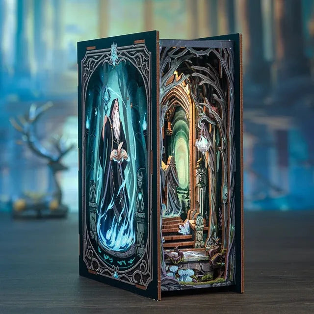 The Gate of Wonderland - Book nook byggesett – bilde 4