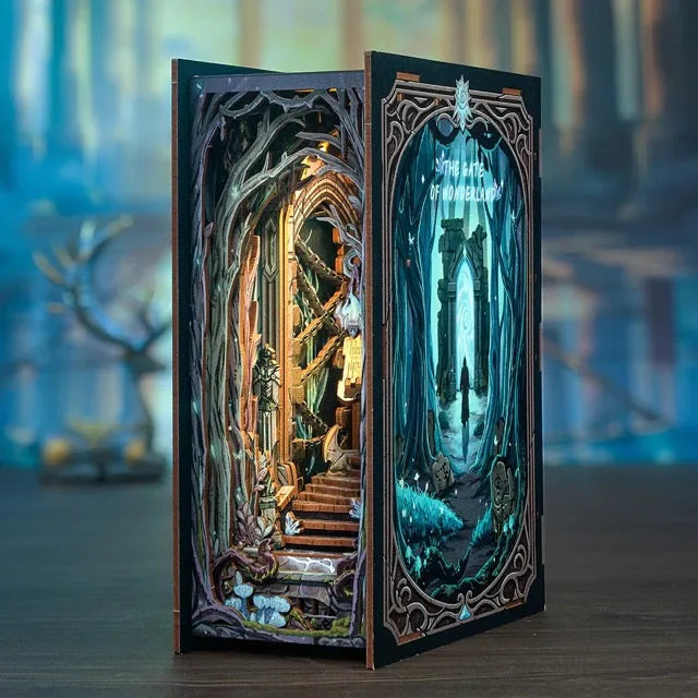 The Gate of Wonderland - Book nook byggesett – Book Nook